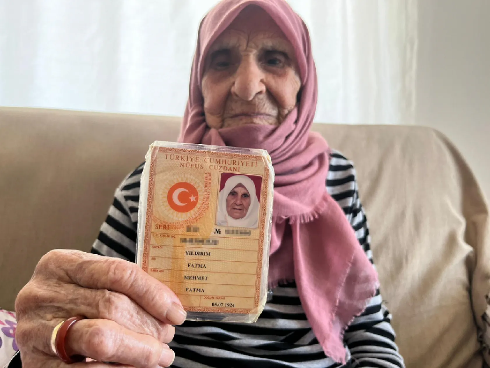 Tam 101 yaşında: 24 torunu var, torunun torununu gördü