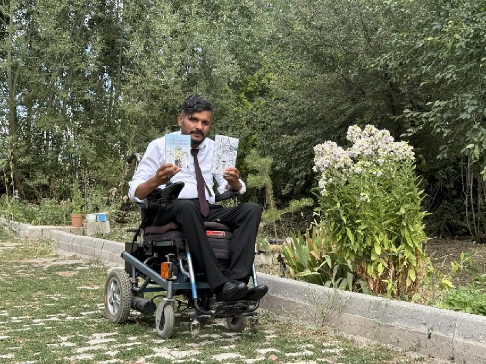 Selası okundu, öldü sanıldı ama şiirleriyle hayata tutundu
