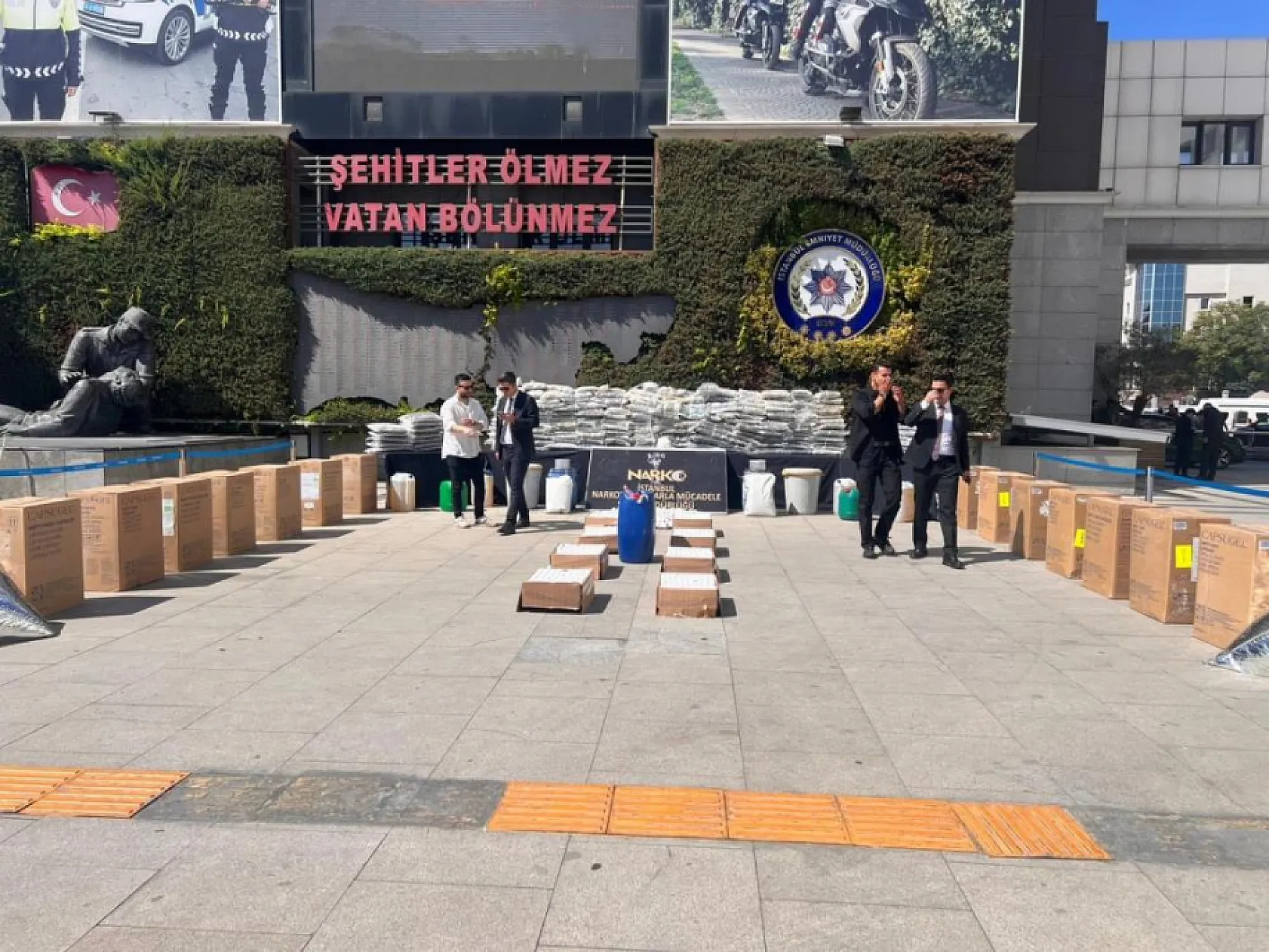 Büyük Operasyonda Yarım Tondan Fazla Uyuşturucu Ele Geçirildi!