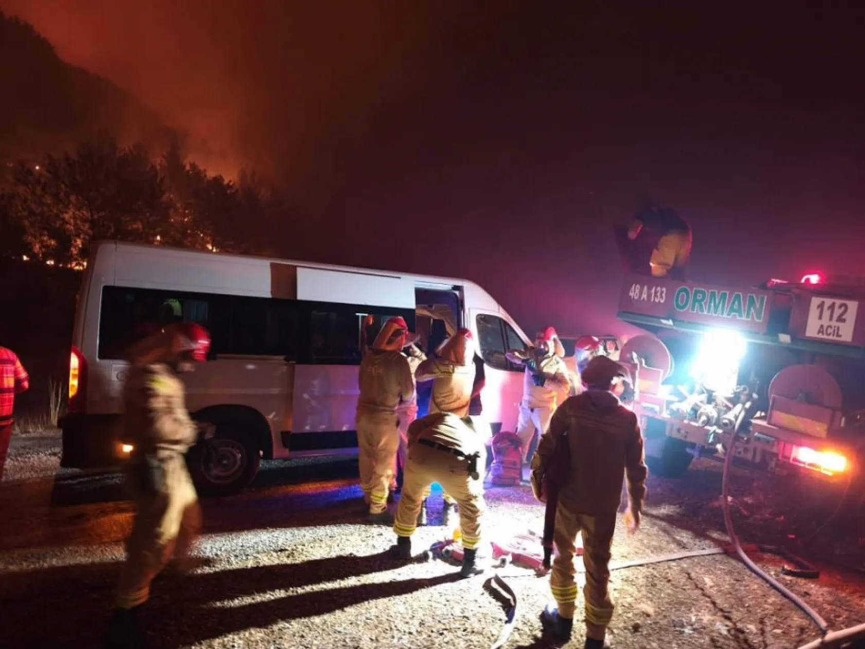 Muğla'da alevli gece