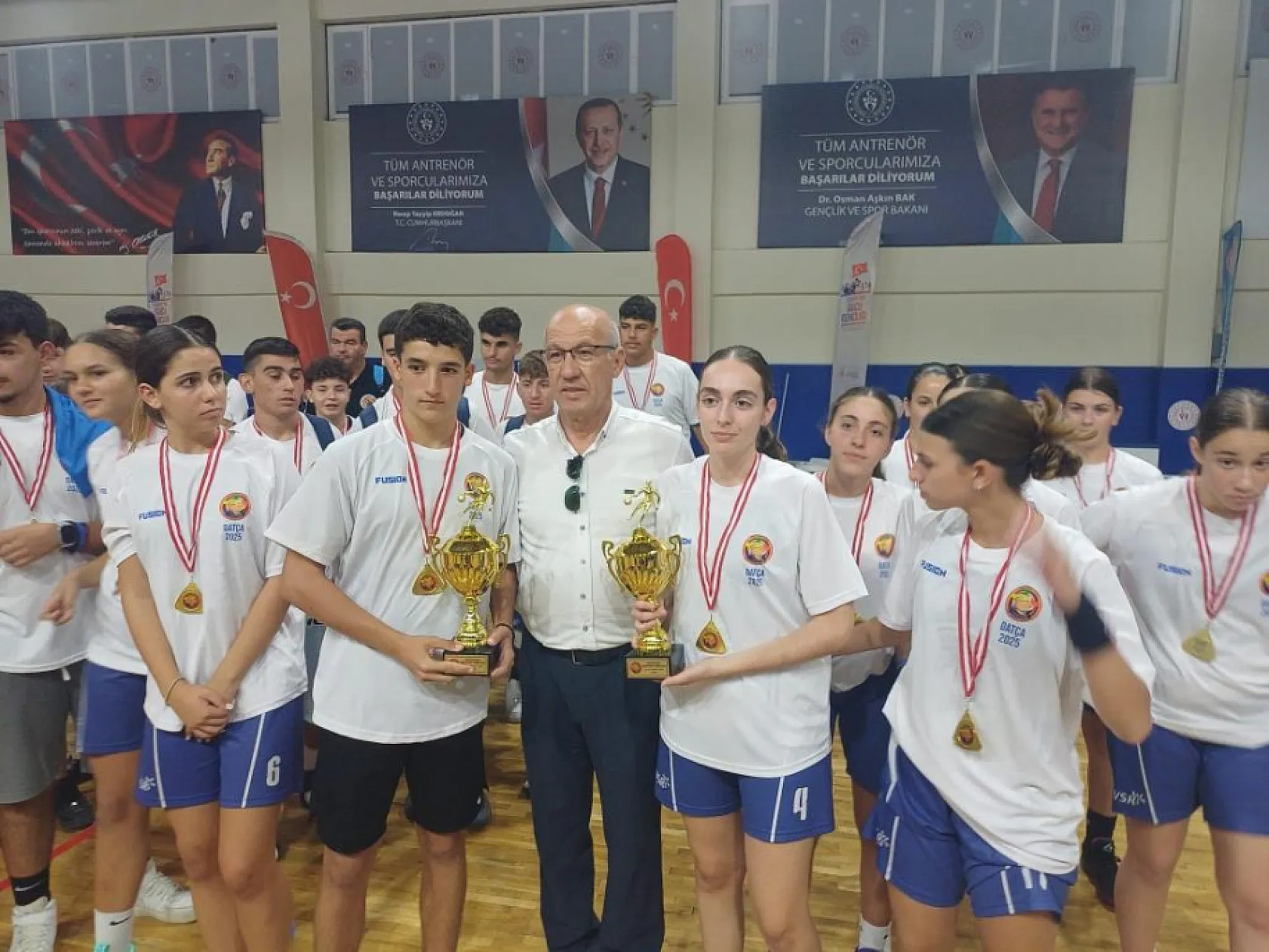 Ege Dostluk Basketbol Turnuvası sona erdi