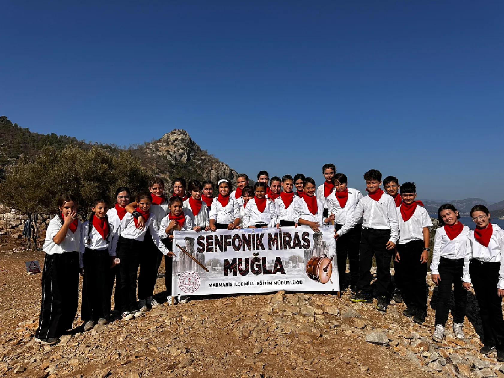Marmaris'e eğitimde beş ödül birden aldı