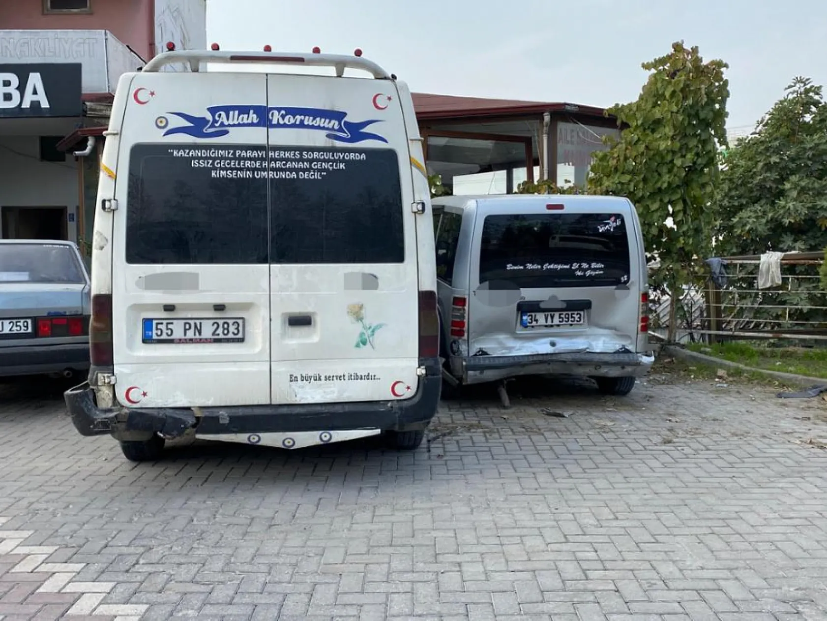 Kontrolden çıkan otomobil dehşet saçtı: 1 ölü, 3 yaralı