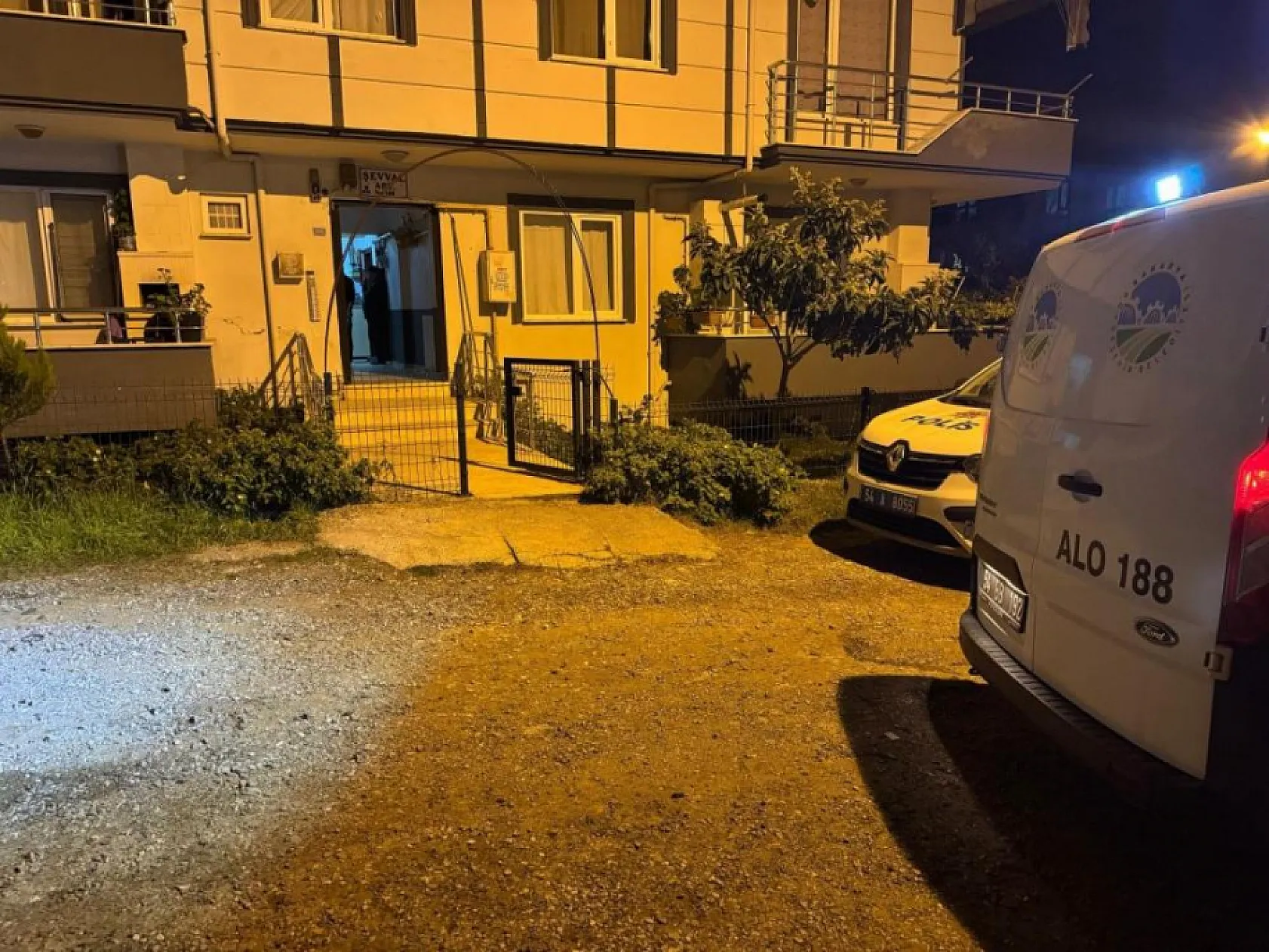 Kendisinden haber alınamayan 63 yaşındaki adam evinde ölü bulundu