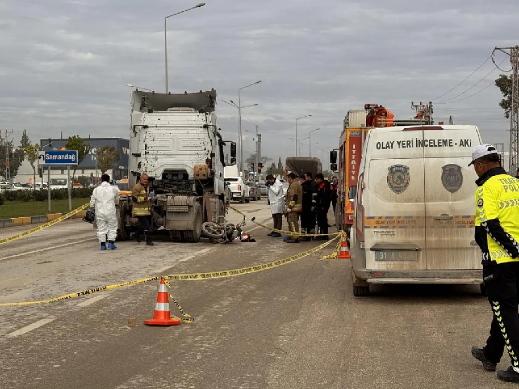 Tır ile çarpışan motosikletteki anne ve 2 aylık bebeği öldü