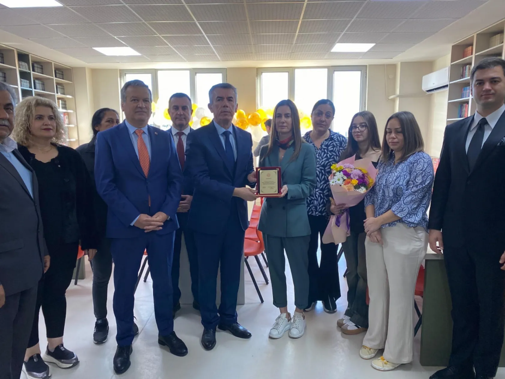 Yangında hayatını kaybeden kardeşlerin adı Bodrum'da kütüphane ile yaşatılıyor