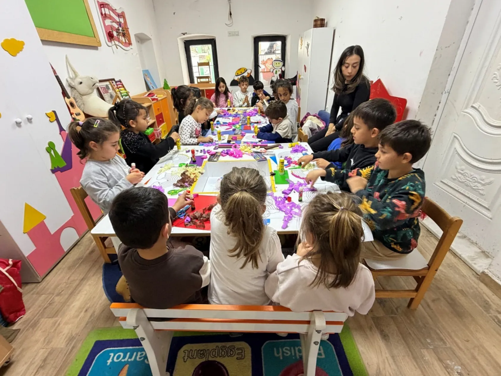 Bodrum'da Gökkuşağı Sanat Atölyesi yoğun ilgi gördü