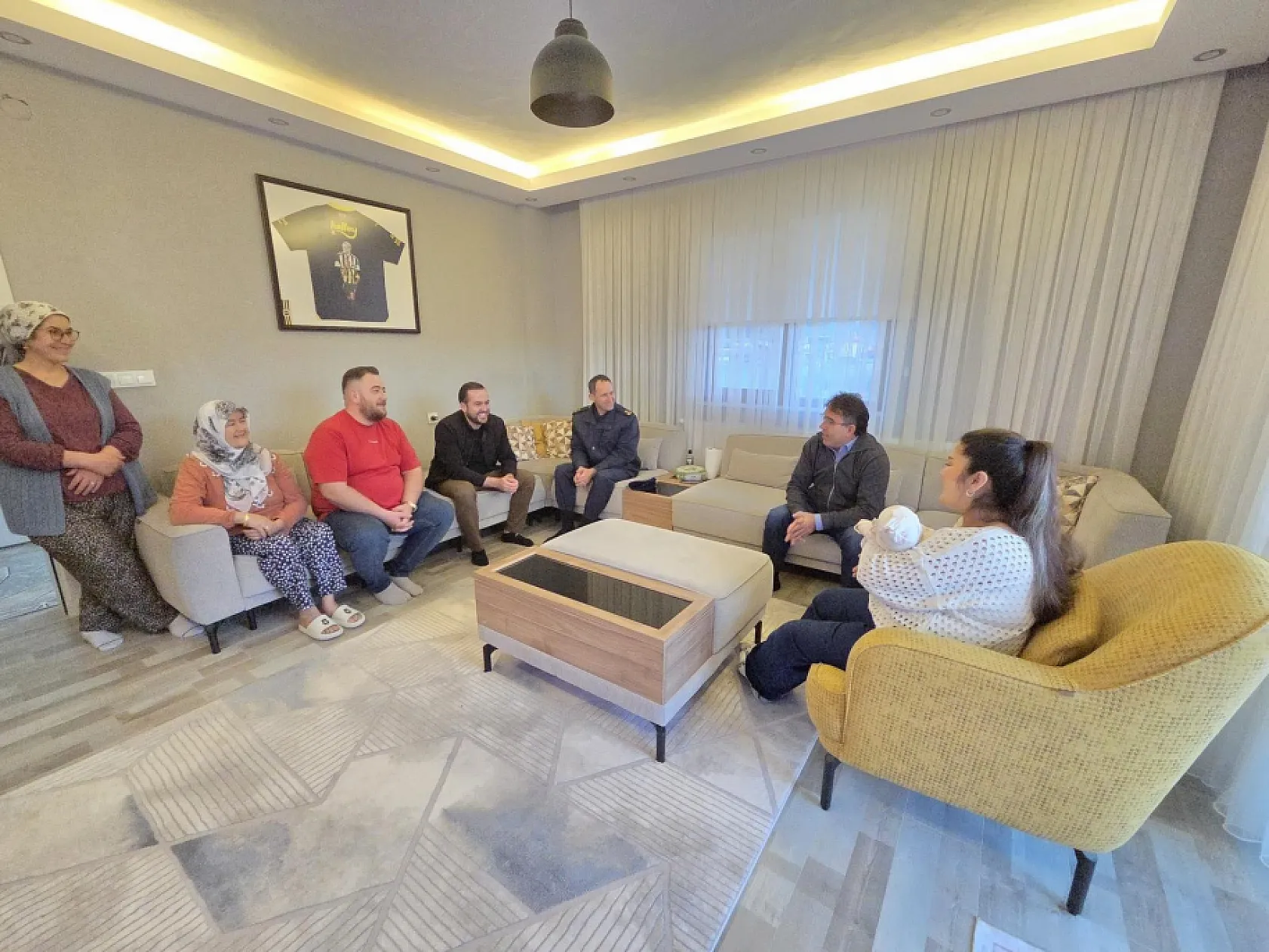 Marmaris Kaymakamı Kaya, Ramazan'da vatandaşlarla buluştu
