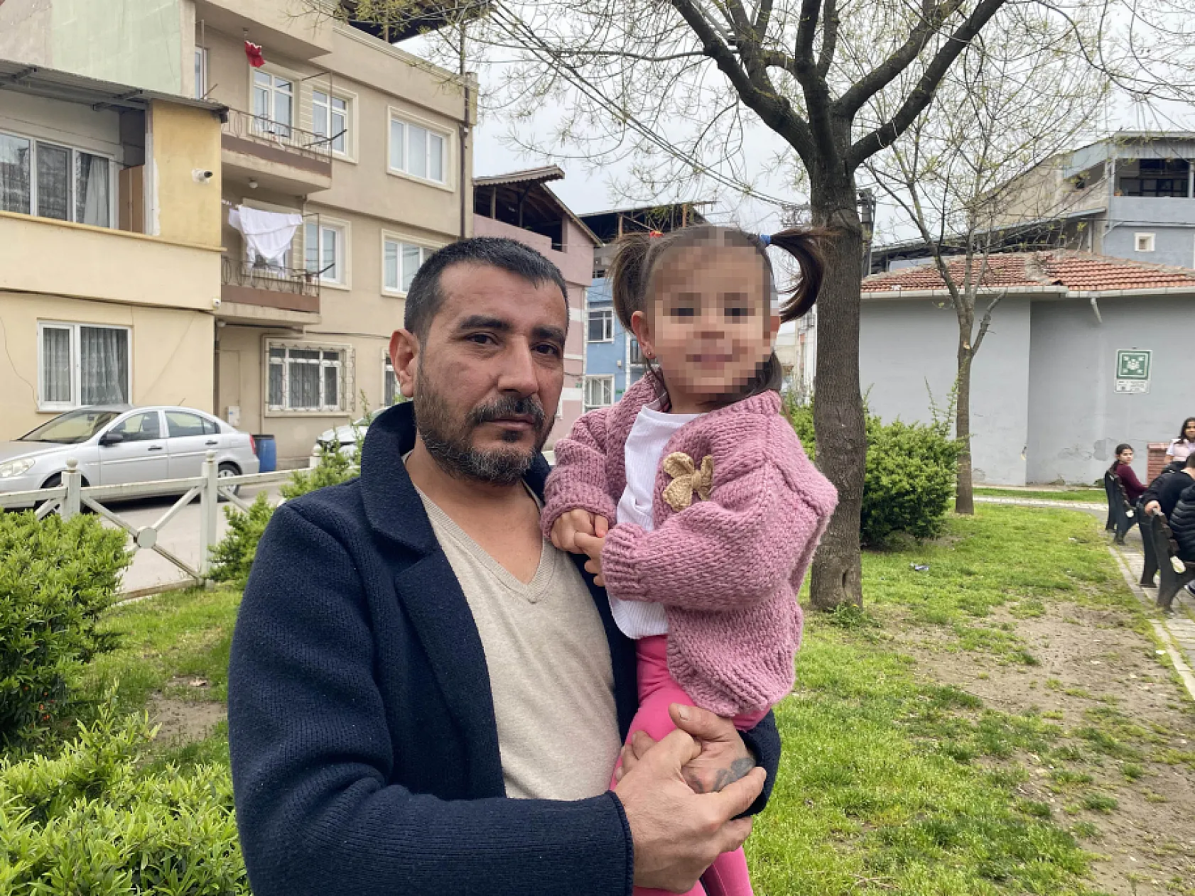 Parkta toplanan bitki az kalsın faciaya yol açıyordu