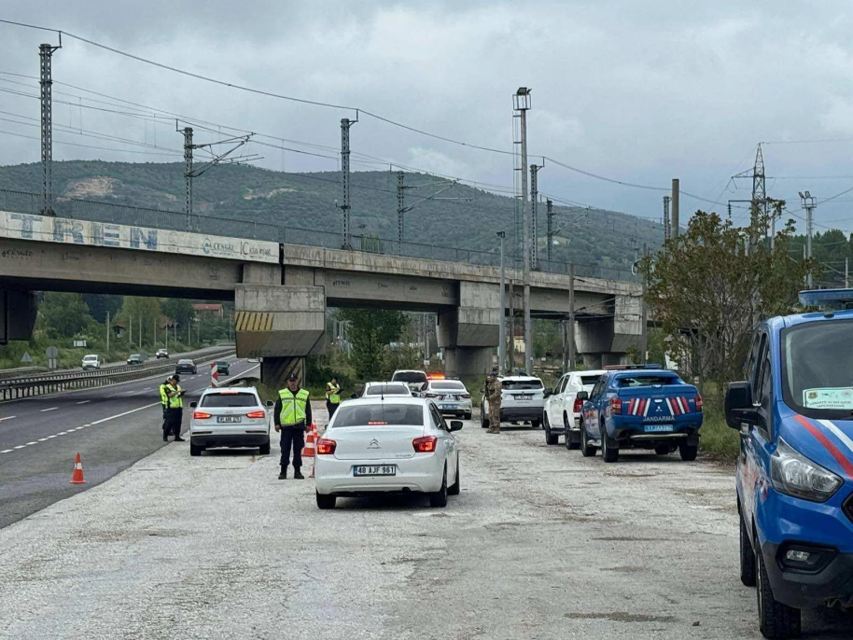 Ehliyetsiz sürücüye bayram denetiminde 80 bin TL ceza