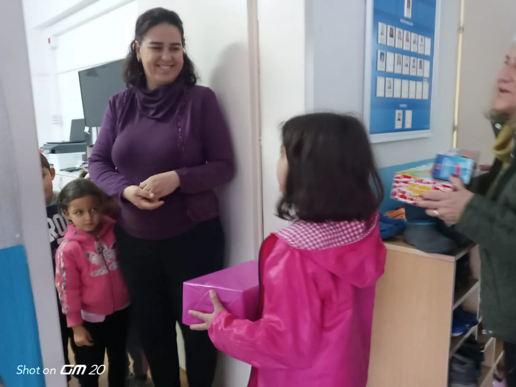 Fethiye Kardelen Sanat Derneği Paylaşım ve Gönüllülük Gününe Öncülük Yaptı