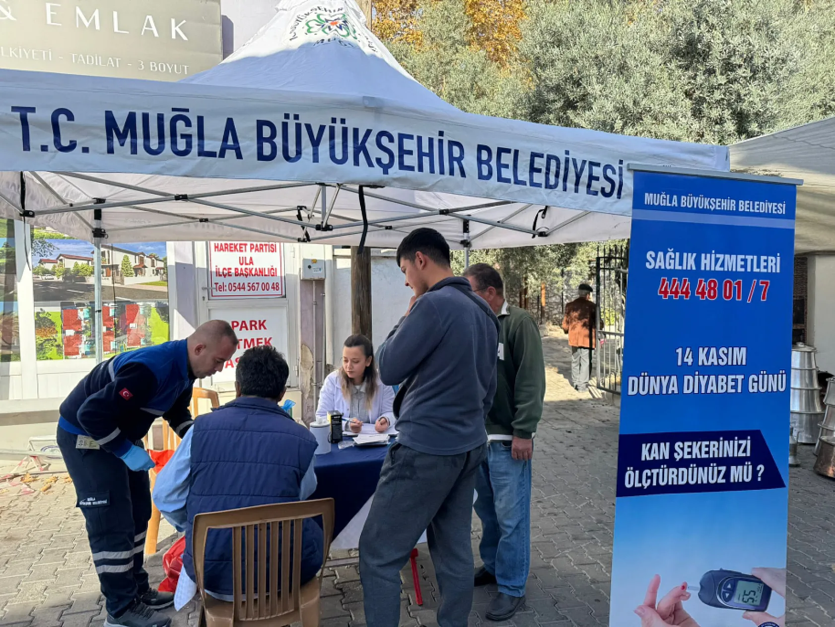 Büyükşehir'den 13 İlçede Şeker Ölçüm ve Diyabet Farkındalık Eğitimi