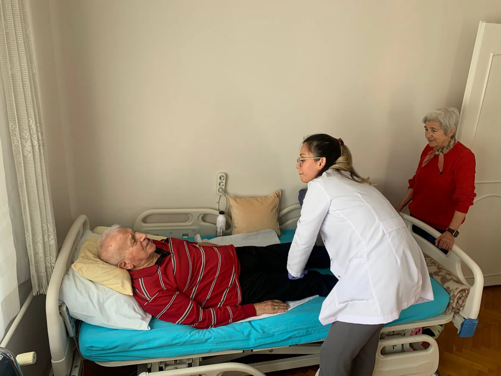 Muğla Büyükşehir Evde Bakım Hizmeti İle 26 Bin Haneye Misafir Oldu