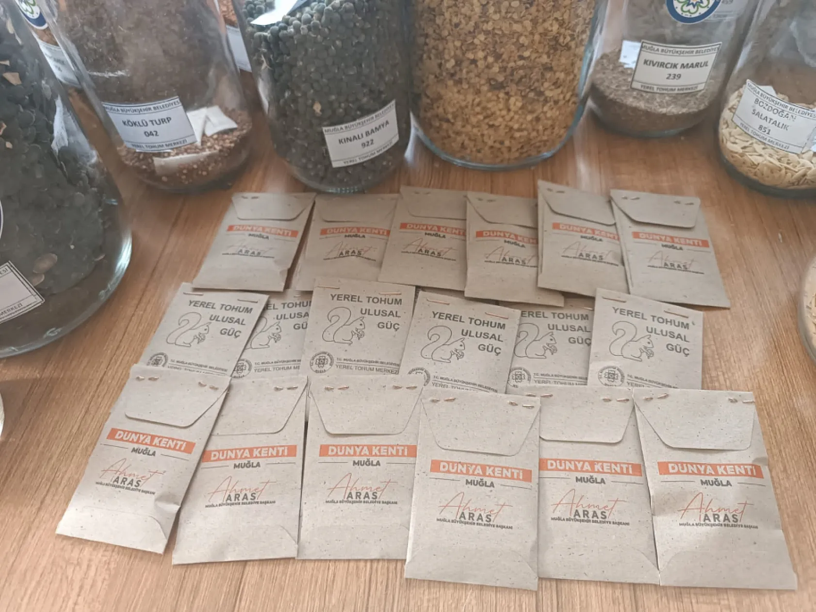 Büyükşehir'in yerel tohum dağıtımı 21 milyona ulaşacak