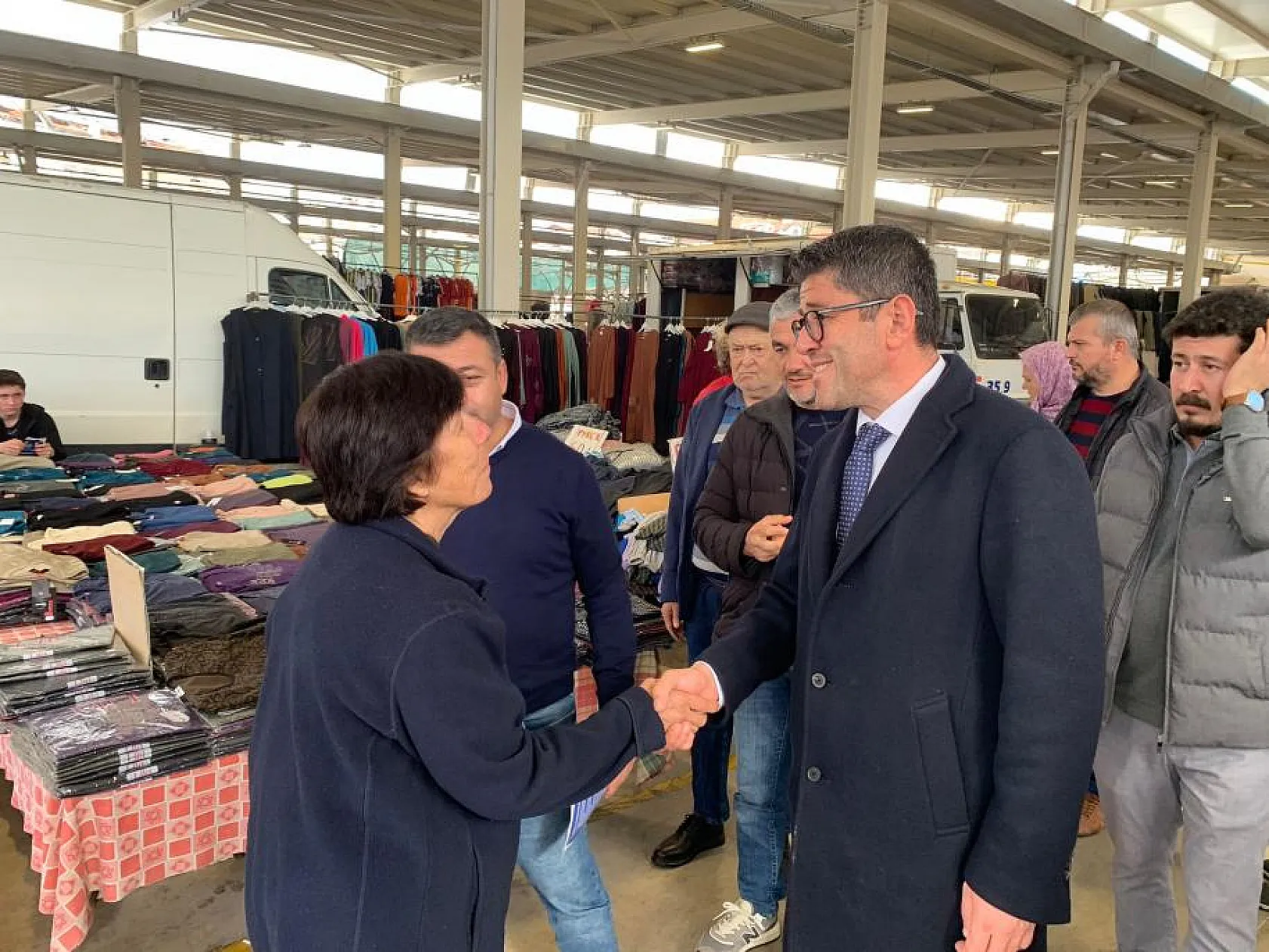 Kökten Pazar Esnafının Sorunlarını Dinledi
