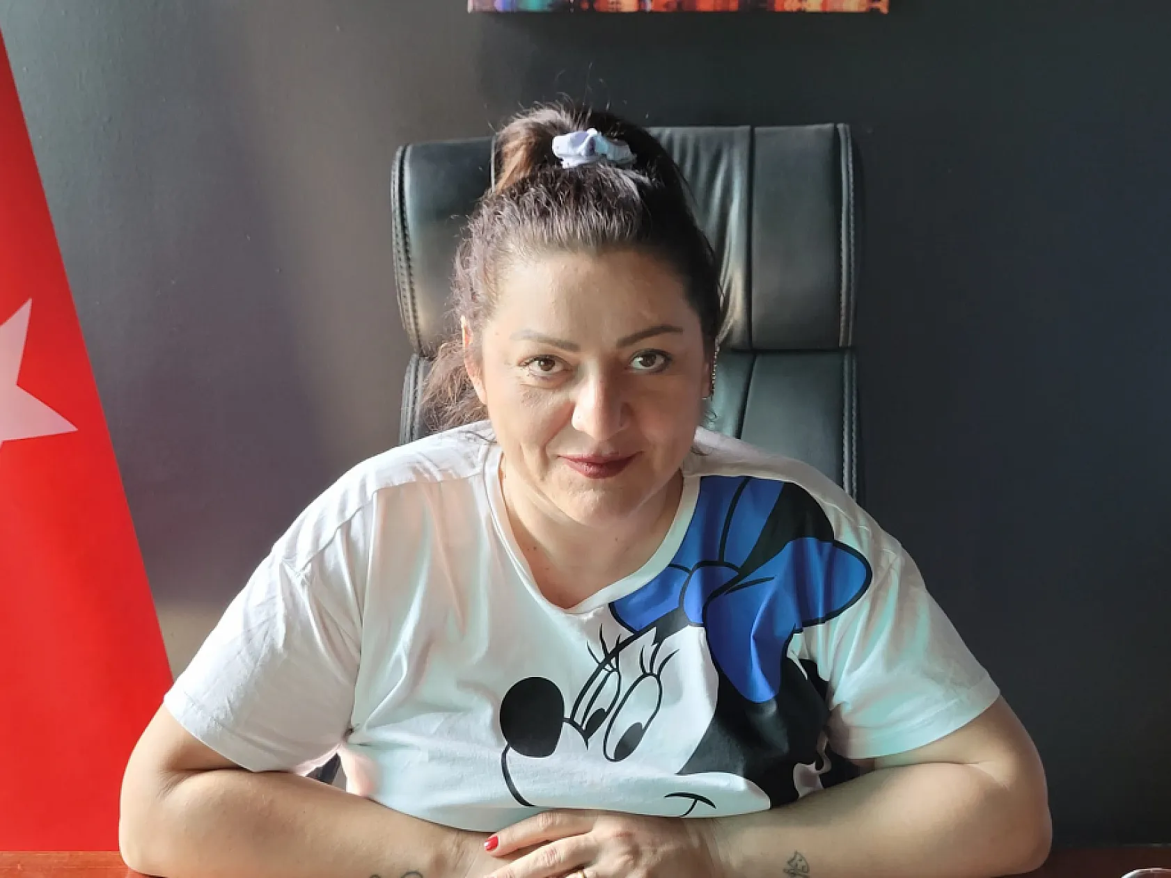 Fethiye'de kadının gücü! Kadın Sanatçı Selin Köktener, 'Kadınlar sadece süs değil, güçlü birer figür olmalı'
