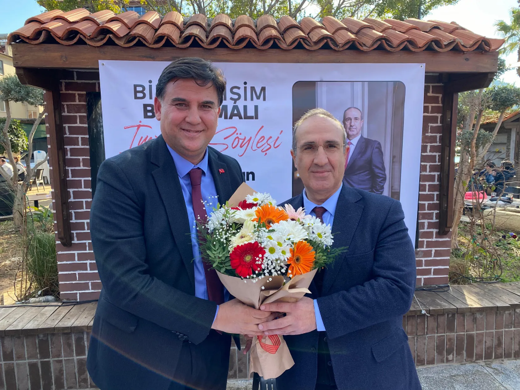 Fethiye'de 'Bir Değişim Başlamalı' Söyleşisi