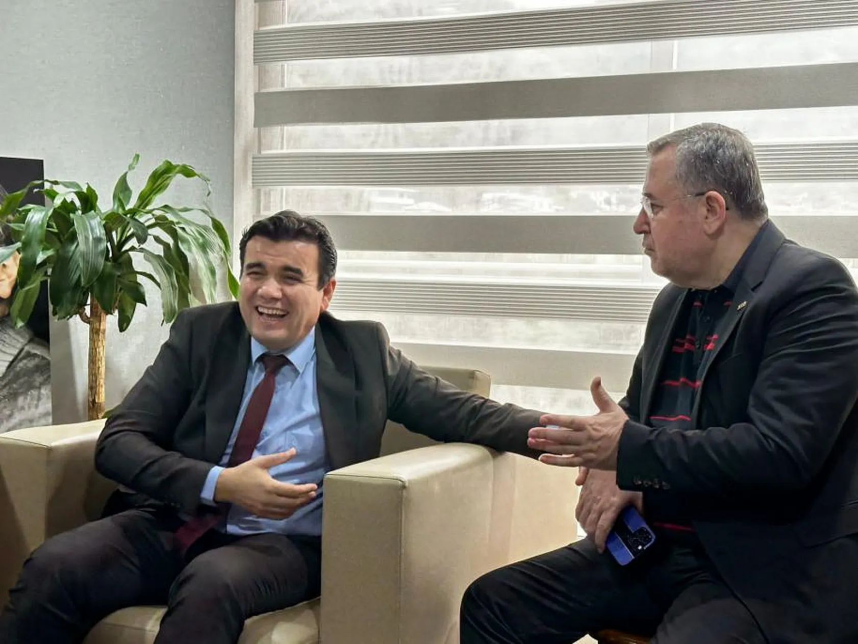 Aday Adayı Yiğit'ten STK Ziyaretleri