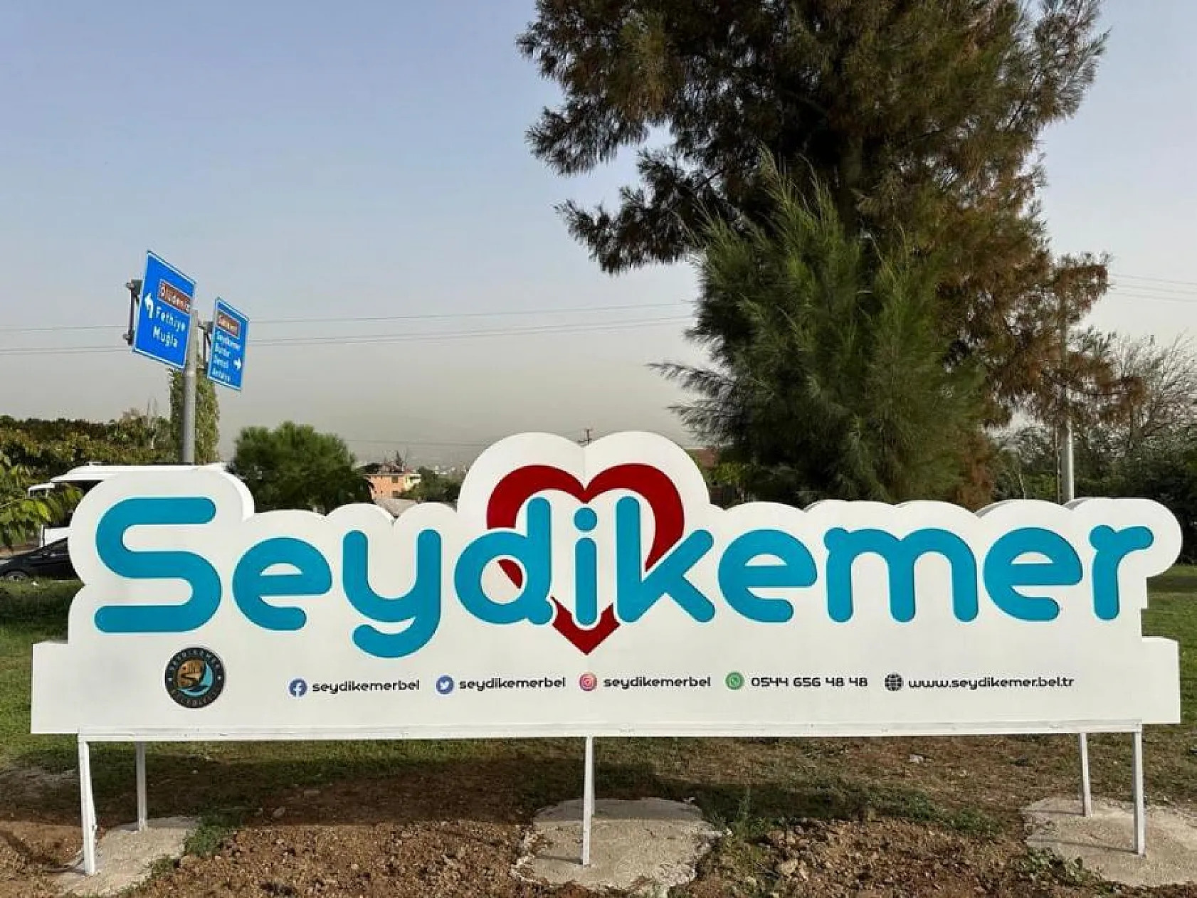 Seydikemer Tabelası, İlçeye Renk Kattı