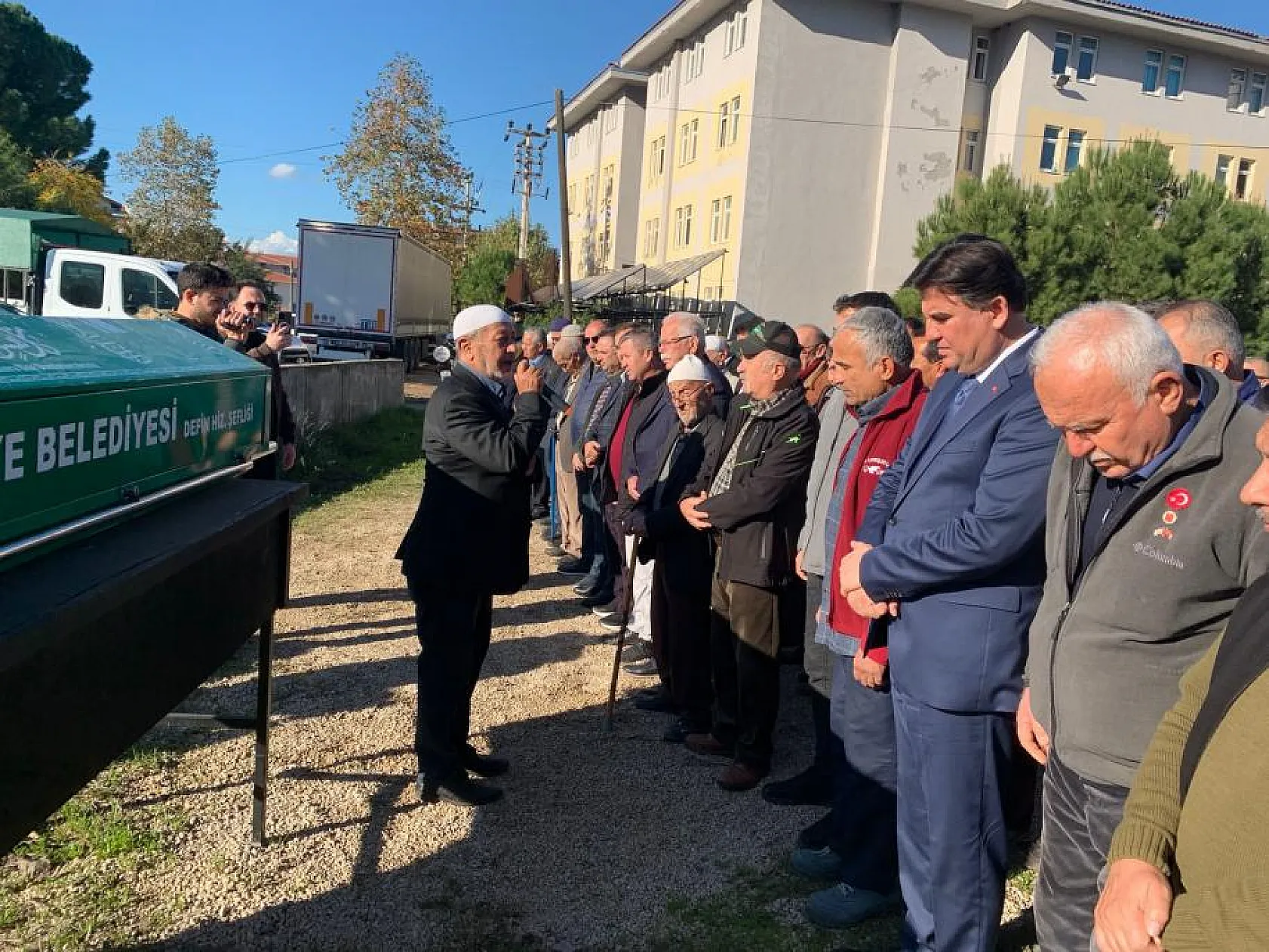 Güreş Şampiyonu Ramazan Çatal Dualarla Son Yolculuğuna Uğurlandı