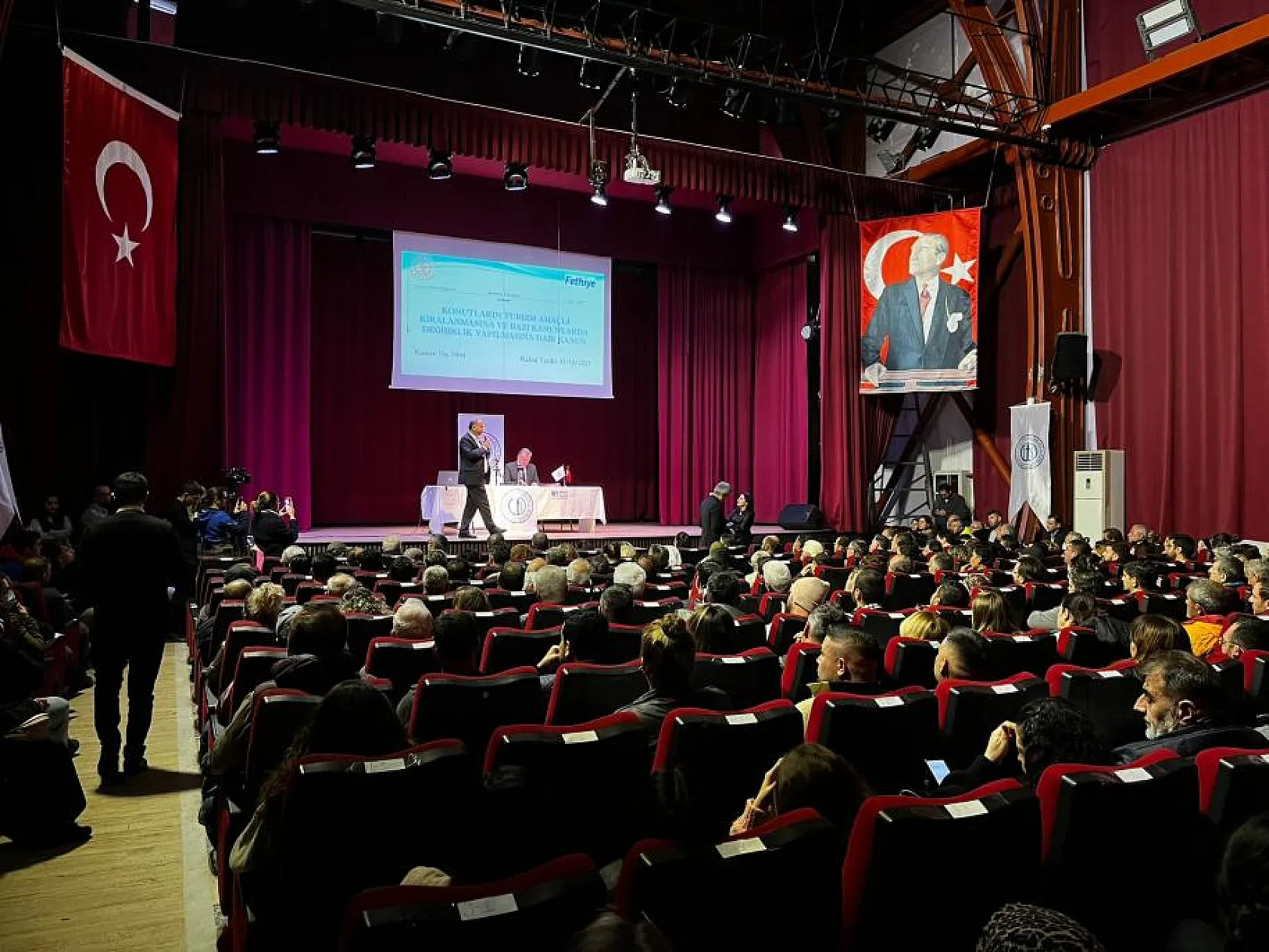 Fethiye'de Konutların Turizm Amaçlı Kiralanması Toplantısı Tekrardan Yapıldı