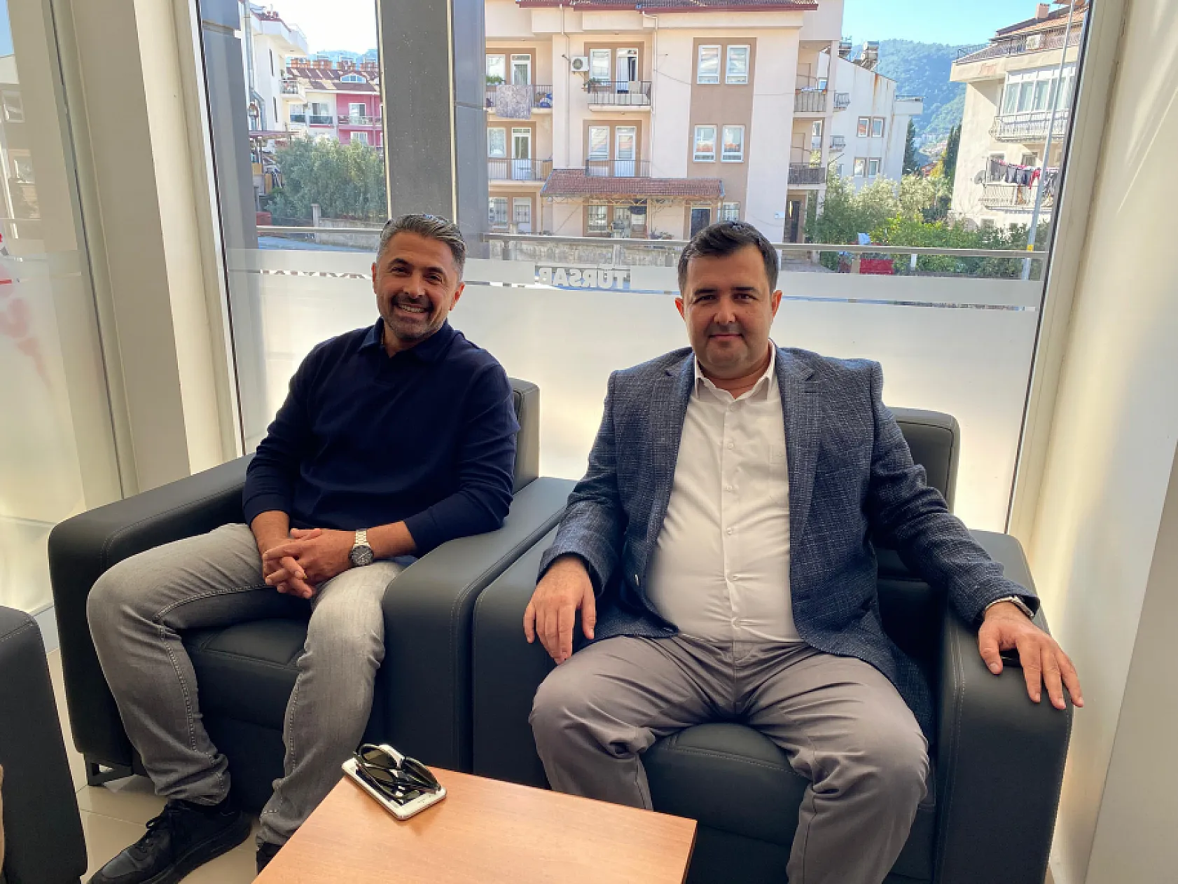 ÇALIŞ-DER Yönetiminden TÜRSAB BTK Başkanı Özgen Uysal'a Ziyaret