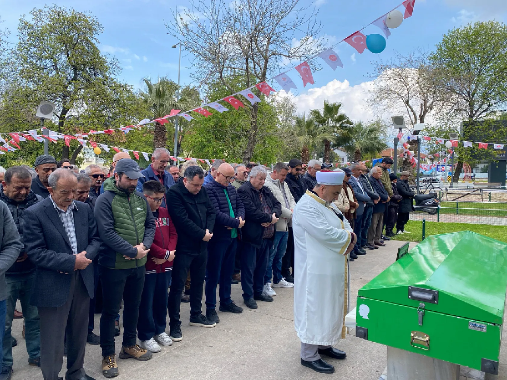 Fethiye 'Dayı' sını Kaybetti, Cenaze Törenine Yoğun Katılım Oldu