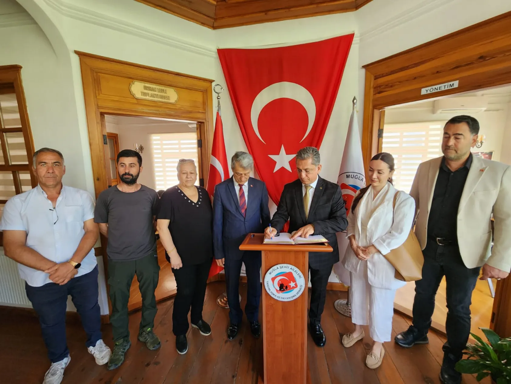 AK Parti İl Başkanı Laçin'den Şehit Ailelerine Ziyaret