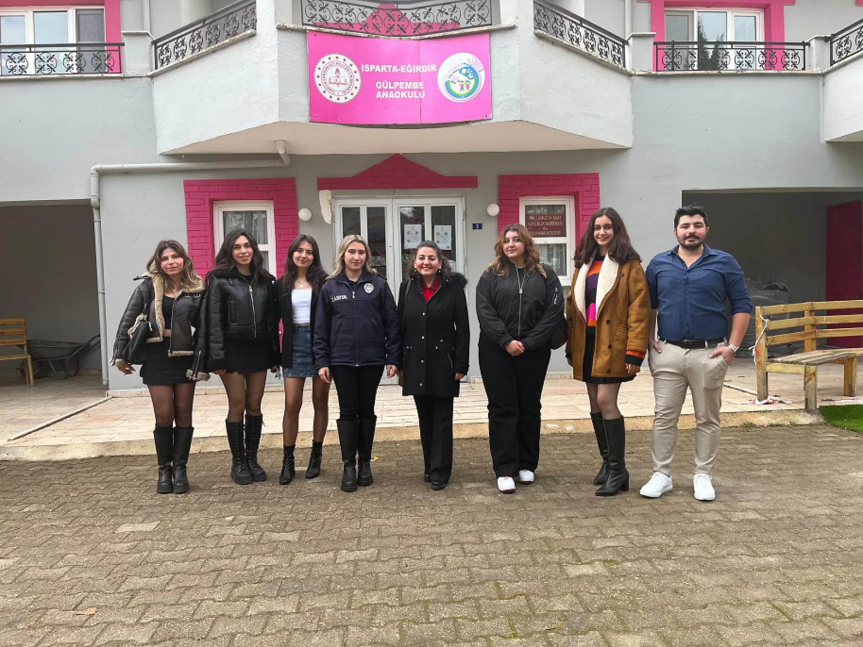 Fethiye'den Berat Sarışlı'nın Temsiliyle Öğrencilerden Sıfır Atık Kahramanları Projesi