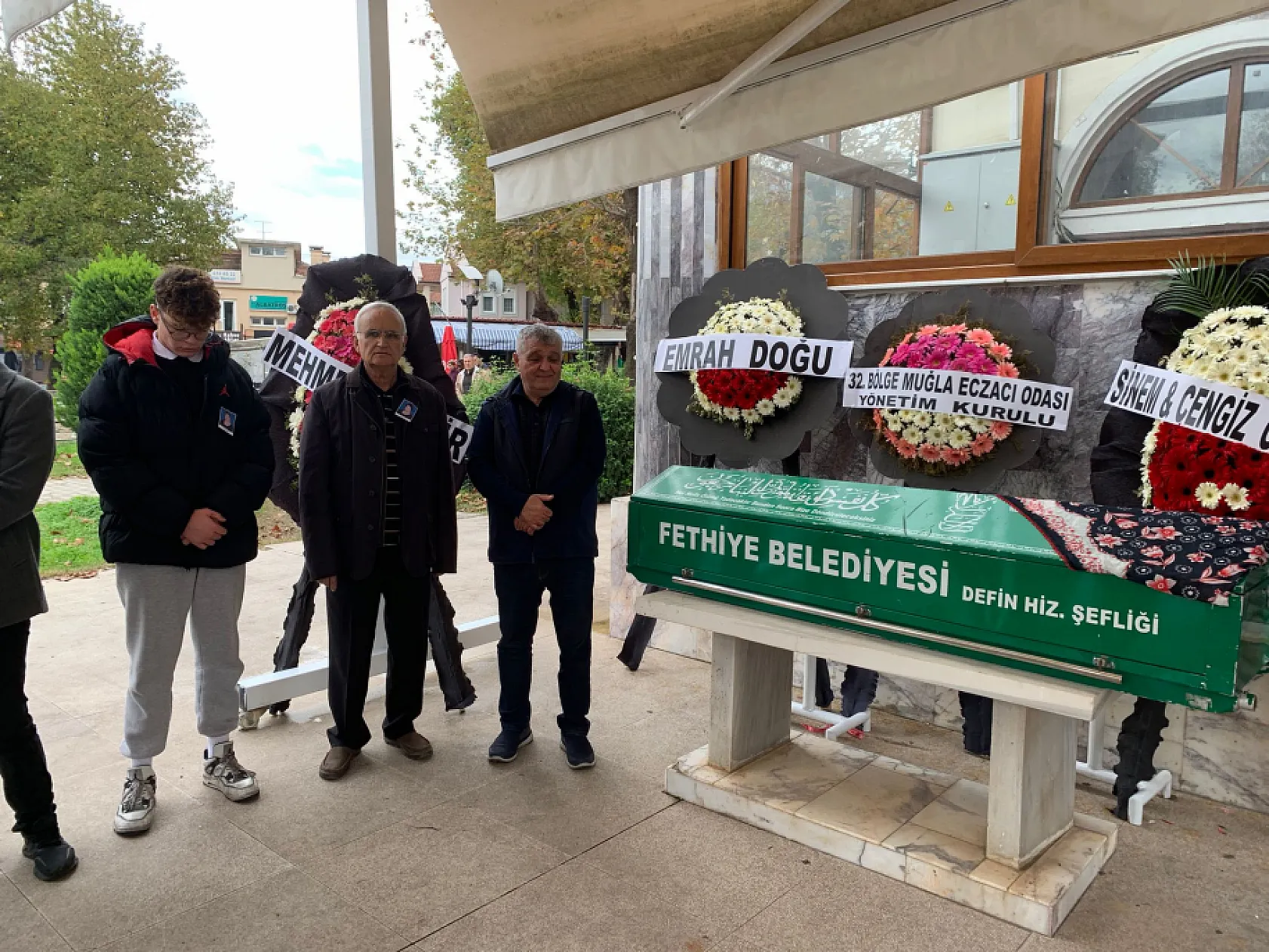 Fethiye'nin ilk eczacılarından Gönül Erkin son yolculuğuna uğurlandı