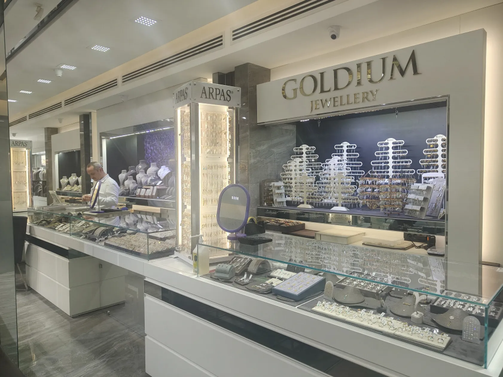 Fethiye Tufanlar Kuyumculuk'tan Caner Gezer: