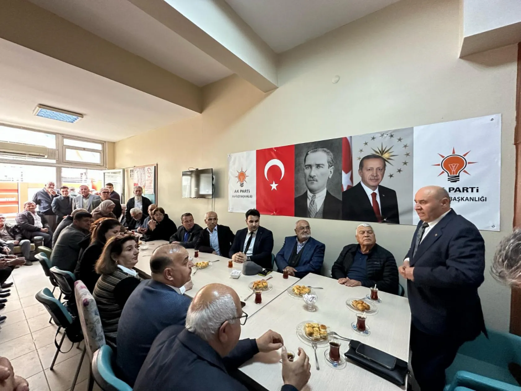 Milletvekili Yakup Otgöz:   Bize Oy Veren Vermeyen Ayrımı Yapmıyoruz