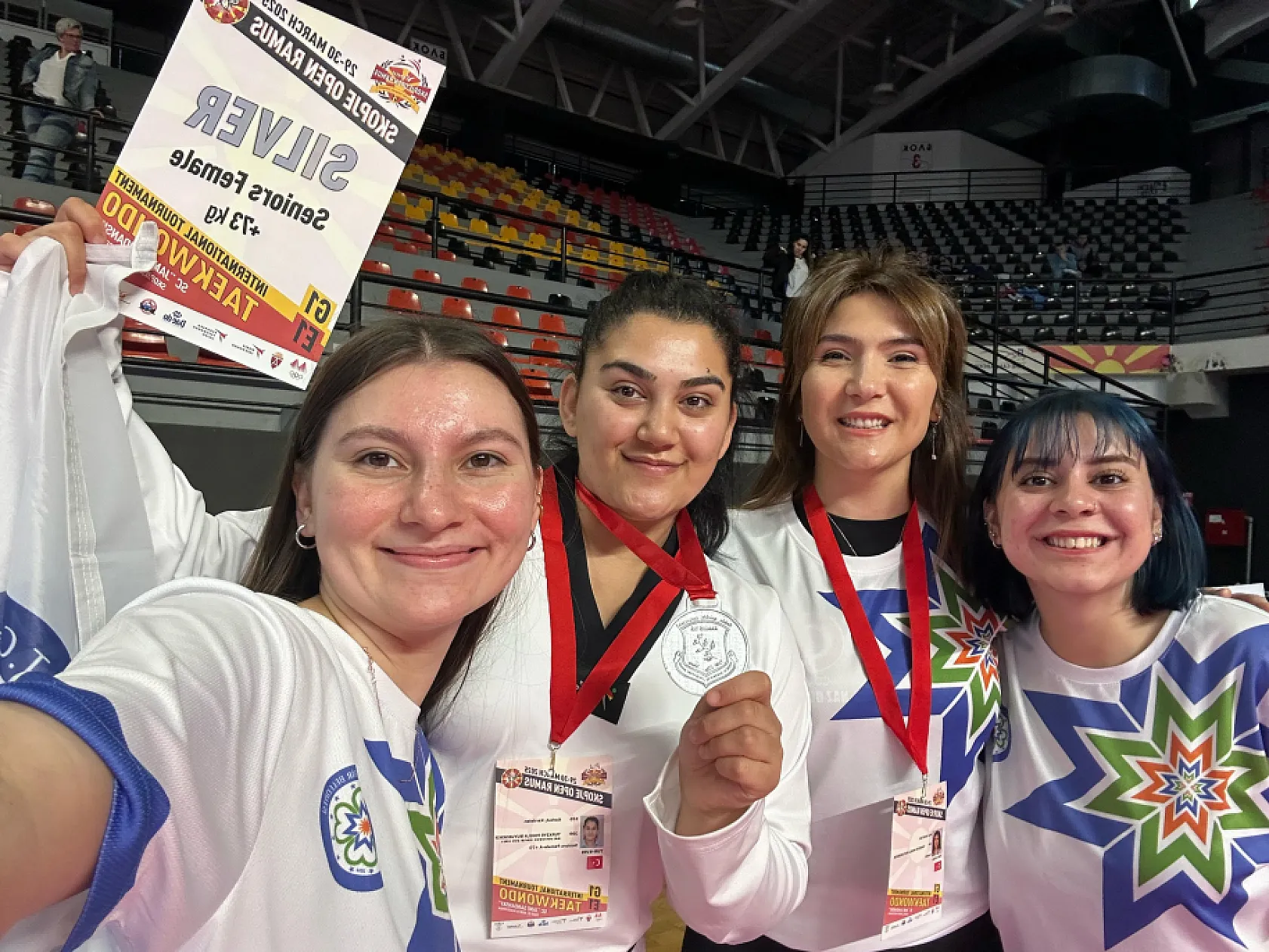Muğla Büyükşehir Sporcusundan Taekwondoda Gümüş Madalya