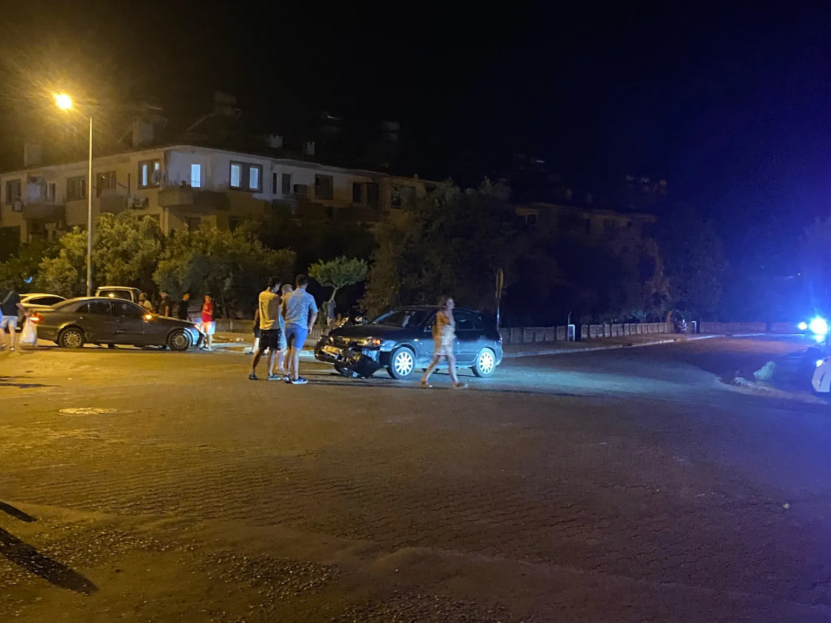 Fethiye'de trafik kazası: İki otomobil çarpıştı