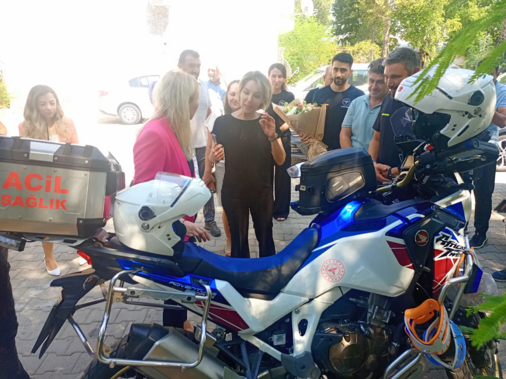 İl Sağlık Müdürü Akça'dan, Hayırseverlere Plaketle Teşekkür