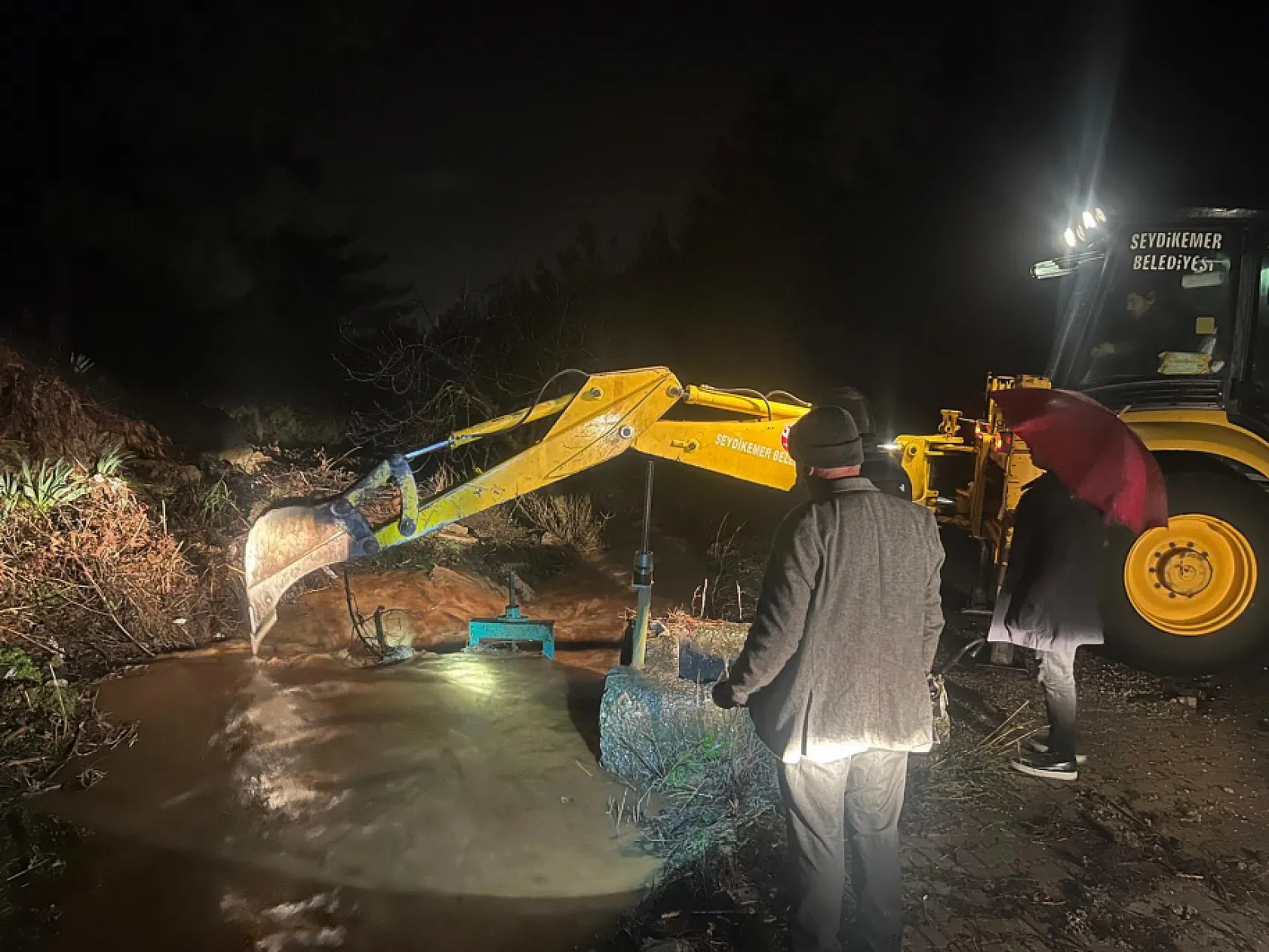 Seydikemer Belediyesi Sel Riskine Karşı Teyakkuzda