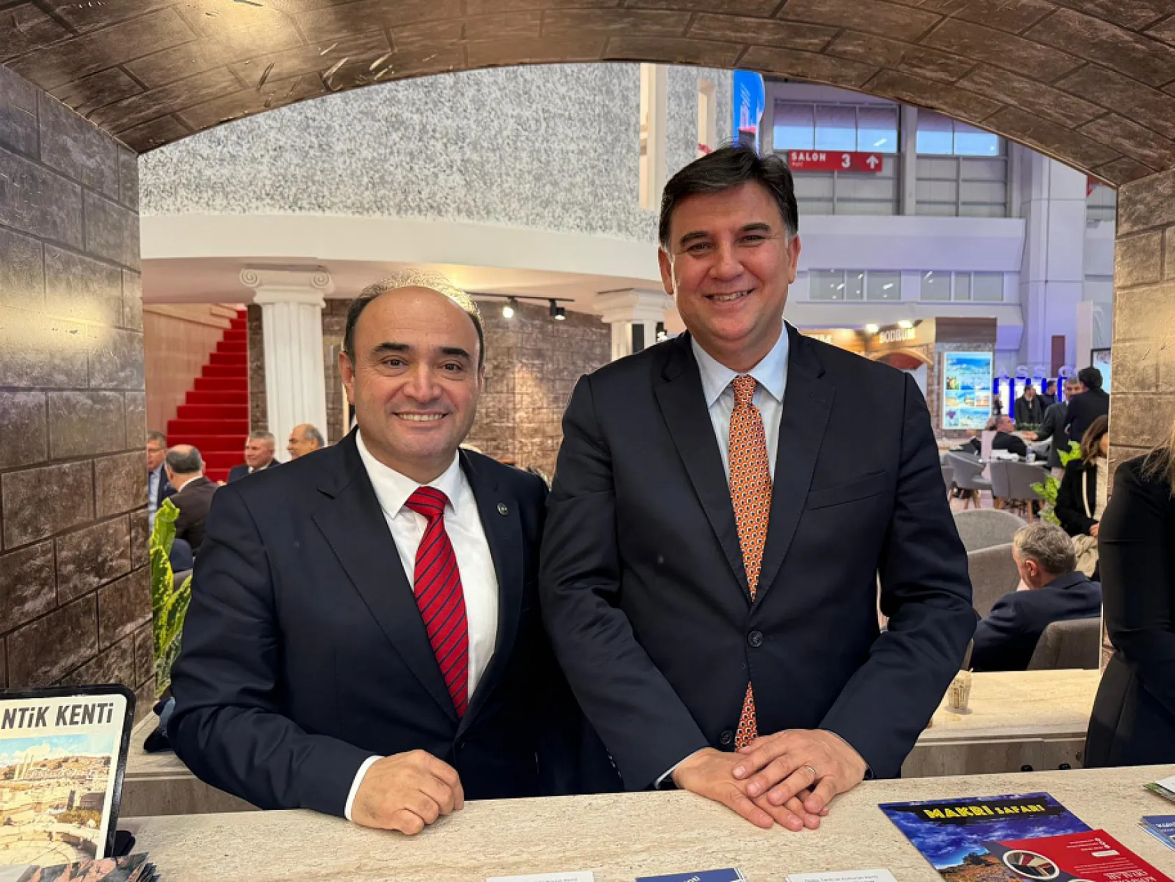 EMITT Turizm Fuarı'nda İlk Gün Fethiye Standına Yoğun İlgi