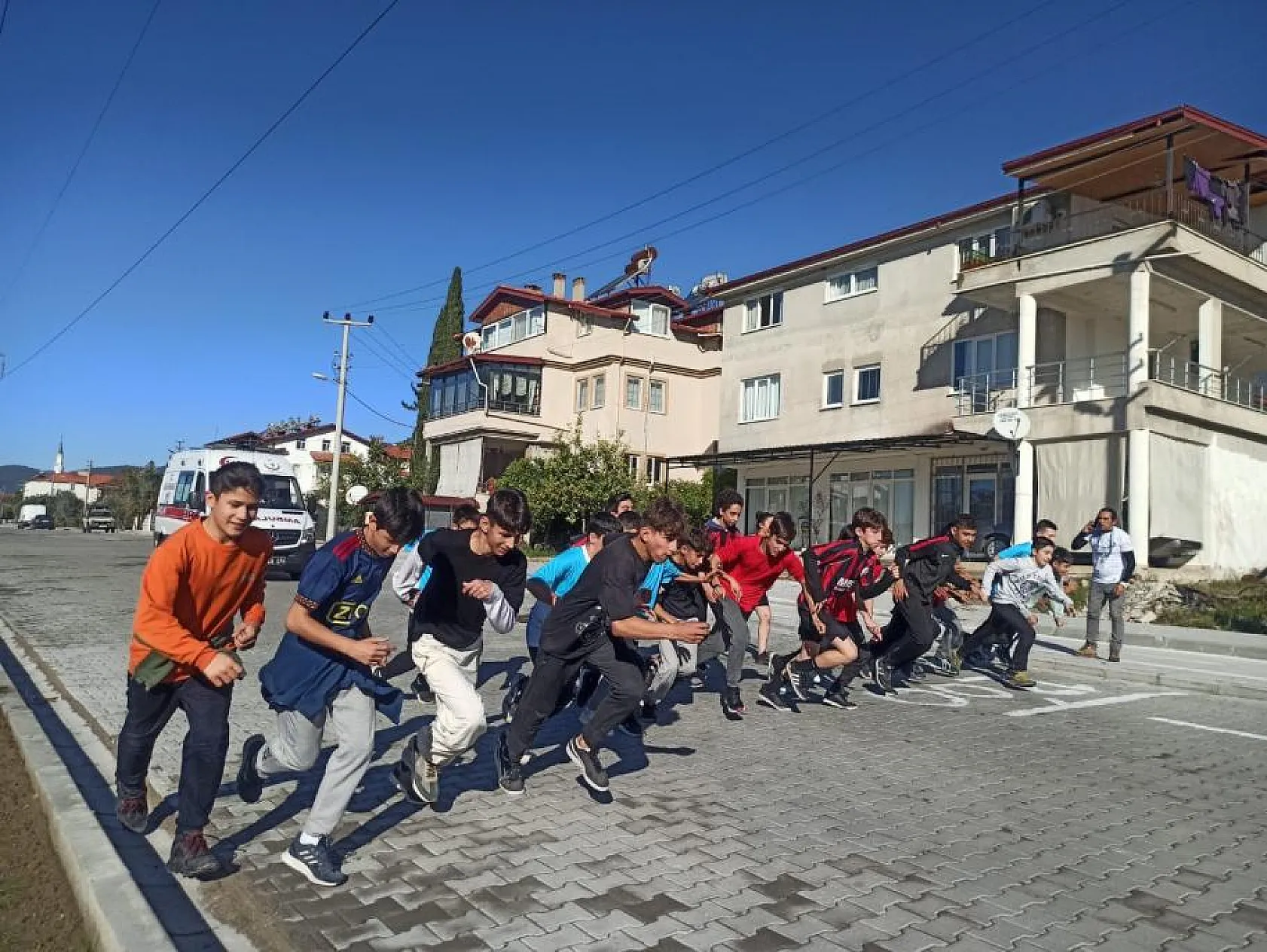 Düzenlenen Atatürk Yol Koşusu'na 250 sporcu katıldı