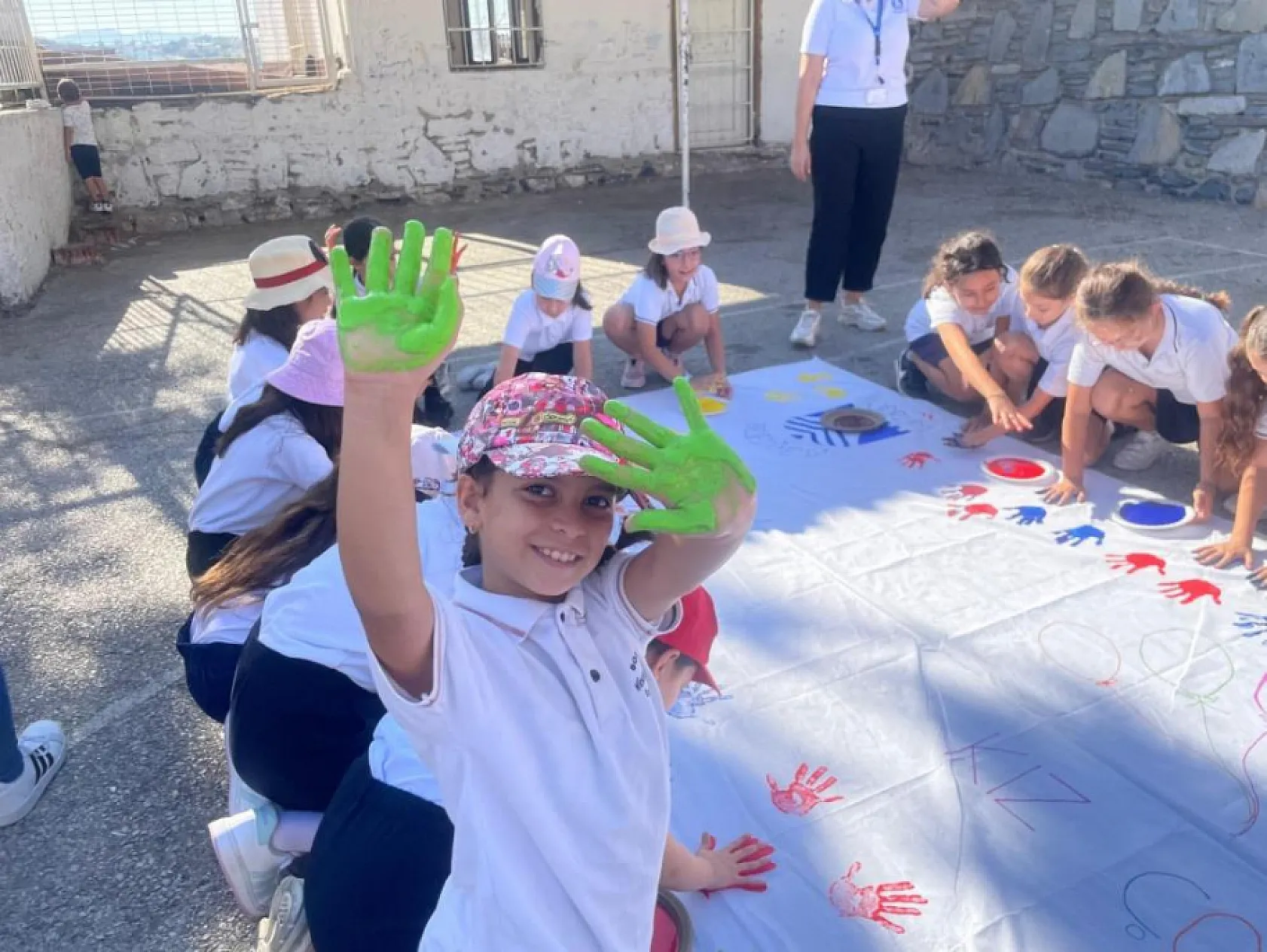 Bodrum Belediye'den Dünya Kız Çocukları Günü'nde anlamlı etkinlik