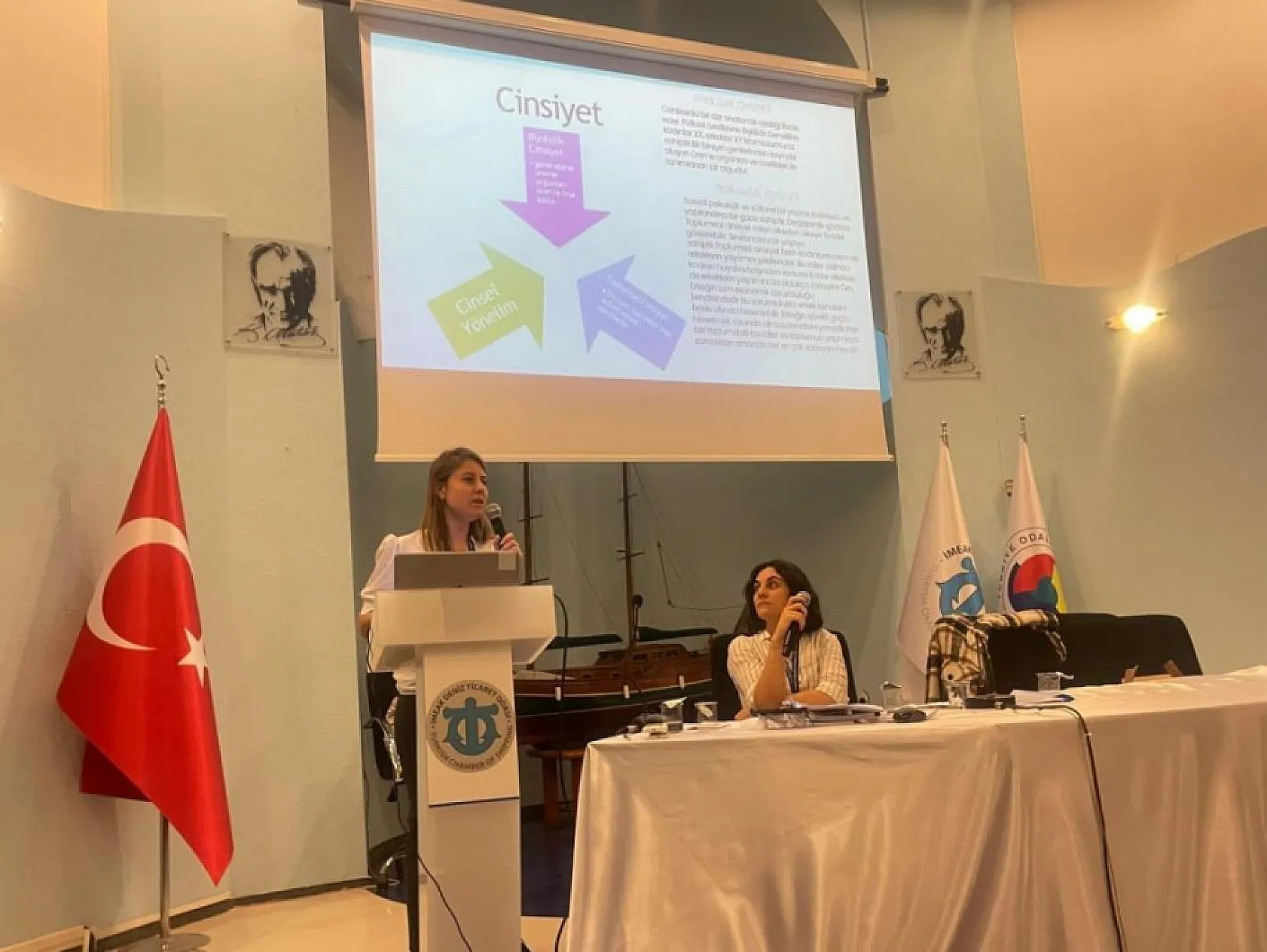 Bodrum'da belediyenin şiddeti önleme farkındalık çalışmaları sürüyor
