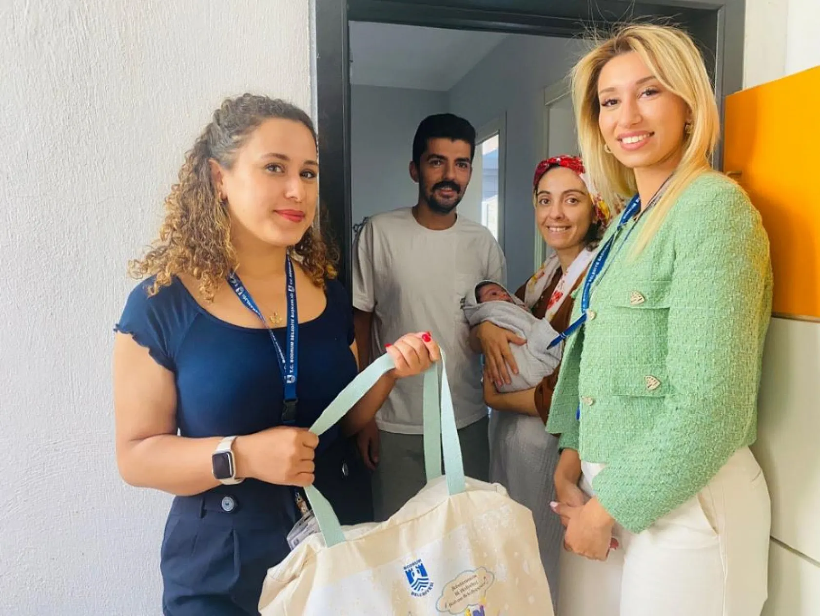 Bodrum'da Saha Çözüm ekipleri, halkla iç içe