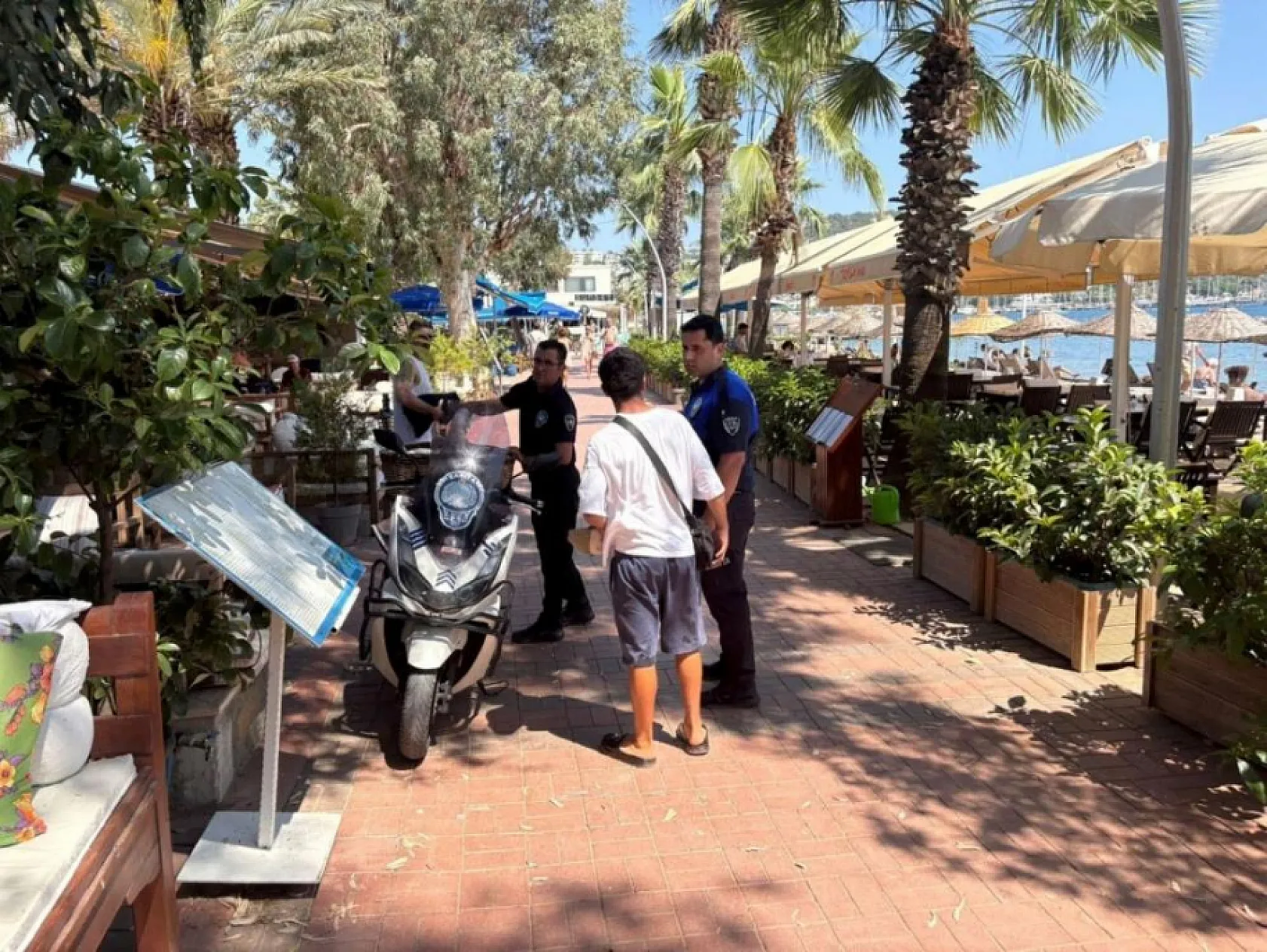 Bodrum'da Zabıta Dilenci ve Seyyarlara Geçit Vermiyor