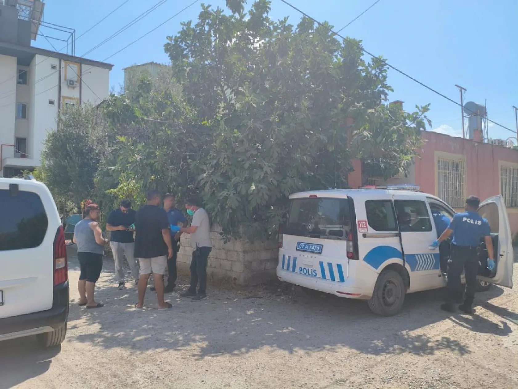 Otel Çalışanı Evinde Ölü Bulundu