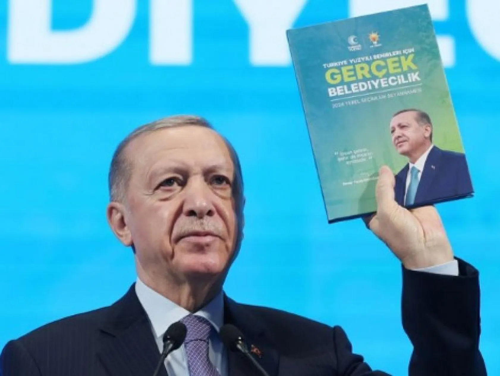 Cumhurbaşkanı Erdoğan açıkladı! İşte 8 başlıkta AK Parti'nin seçim beyannamesi