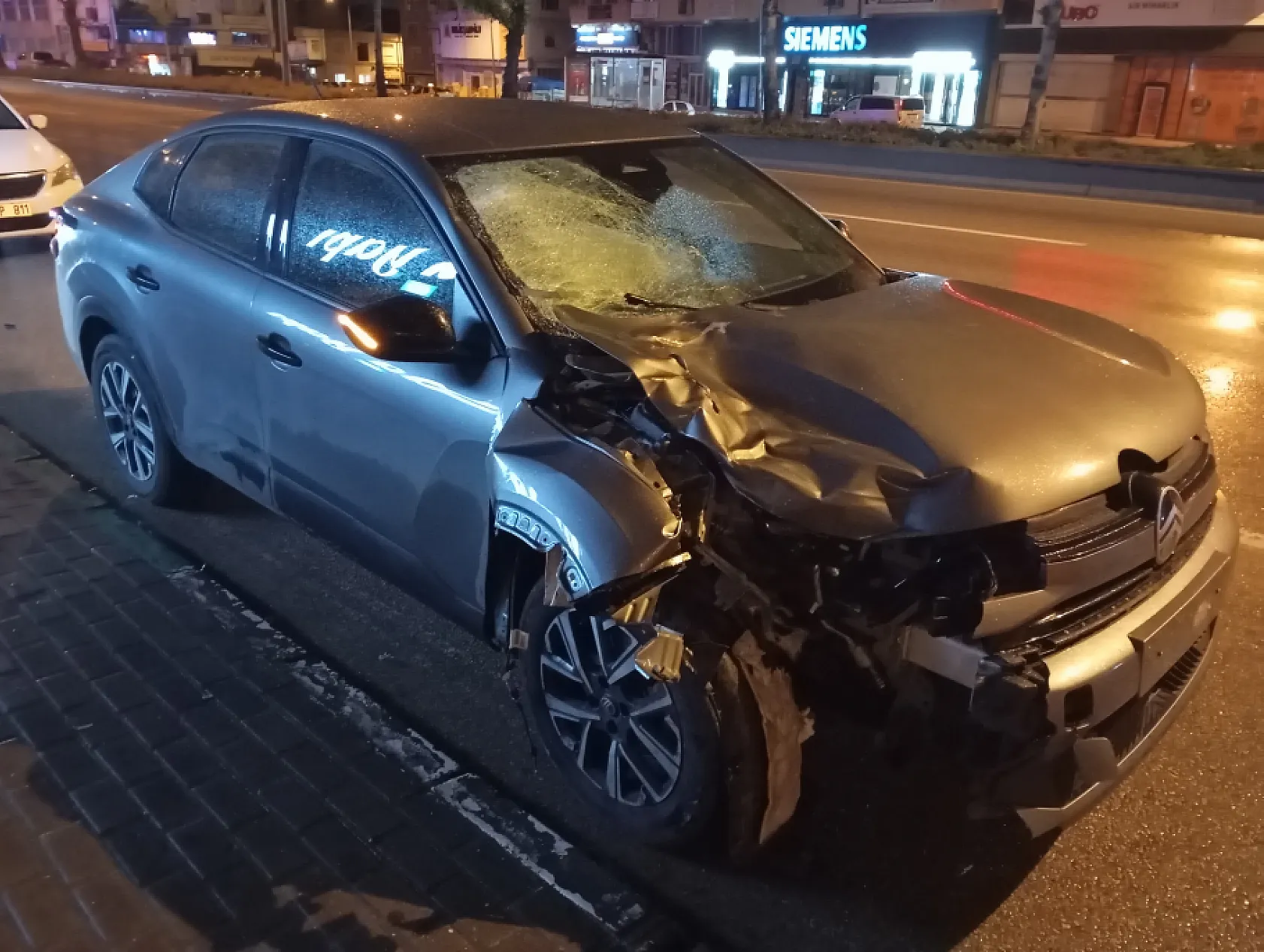 Alkollü sürücü çarptığı yayayı bırakıp kaçtı