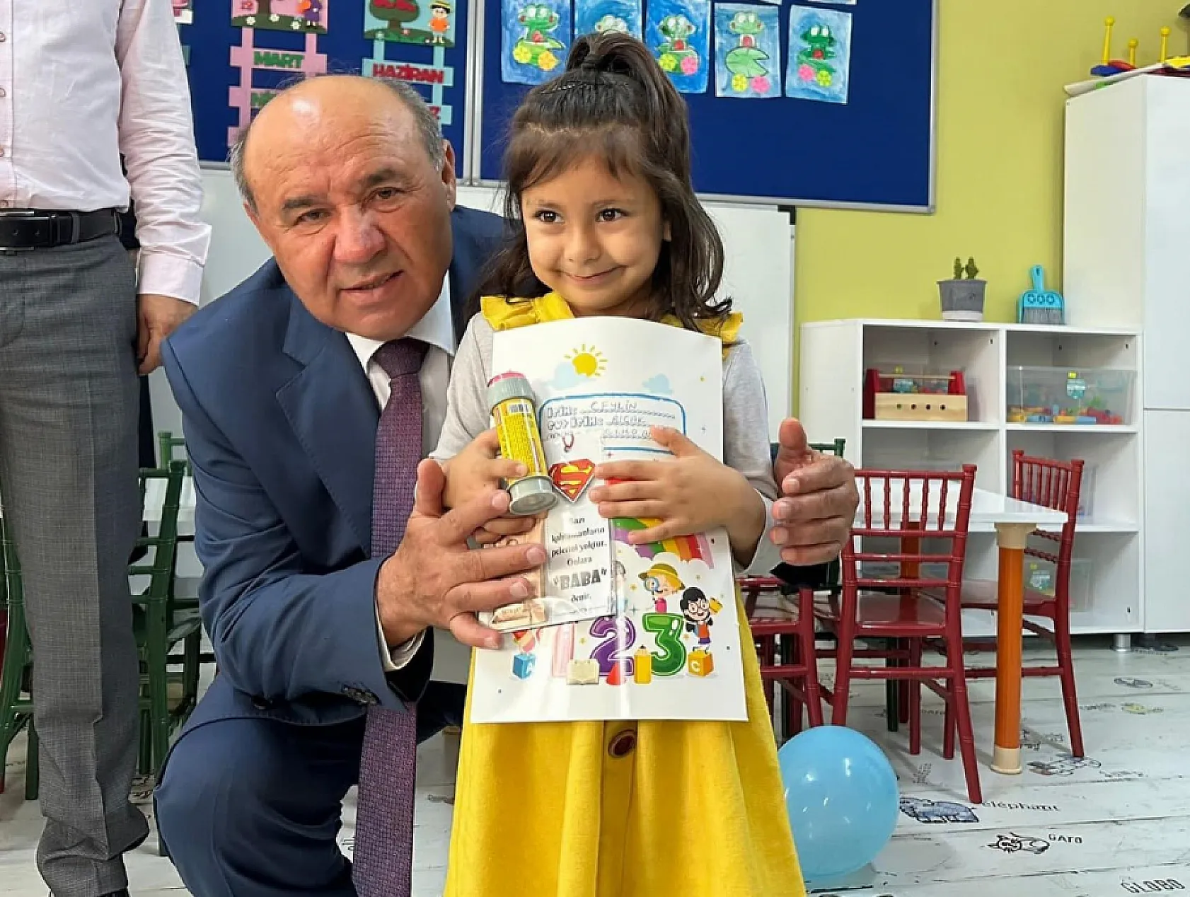 Milletvekili Otgöz' den 23 Nisan Ulusal Egemenlik ve Çocuk Bayramı Mesajı