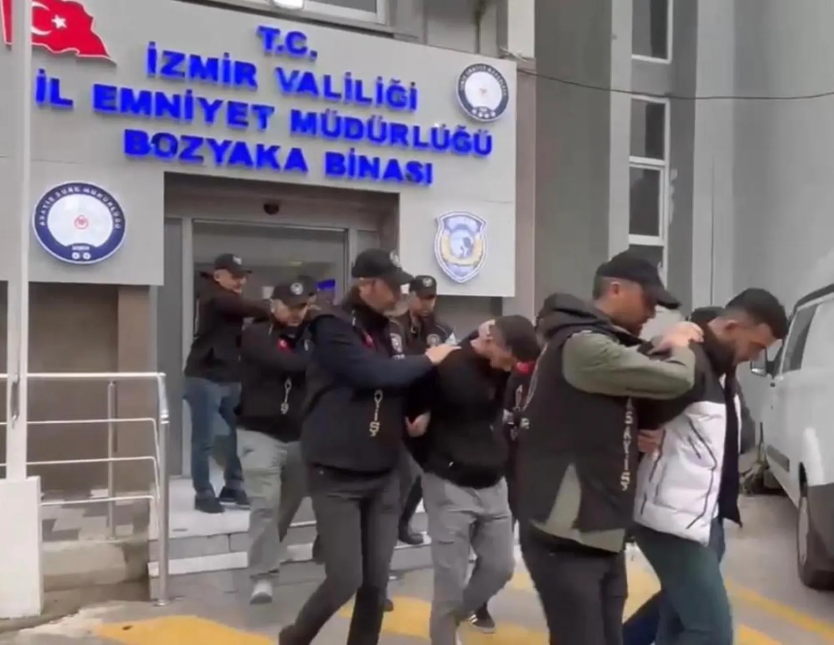 Silahlı kavga ölümle bitti, 2 kişi tutuklandı