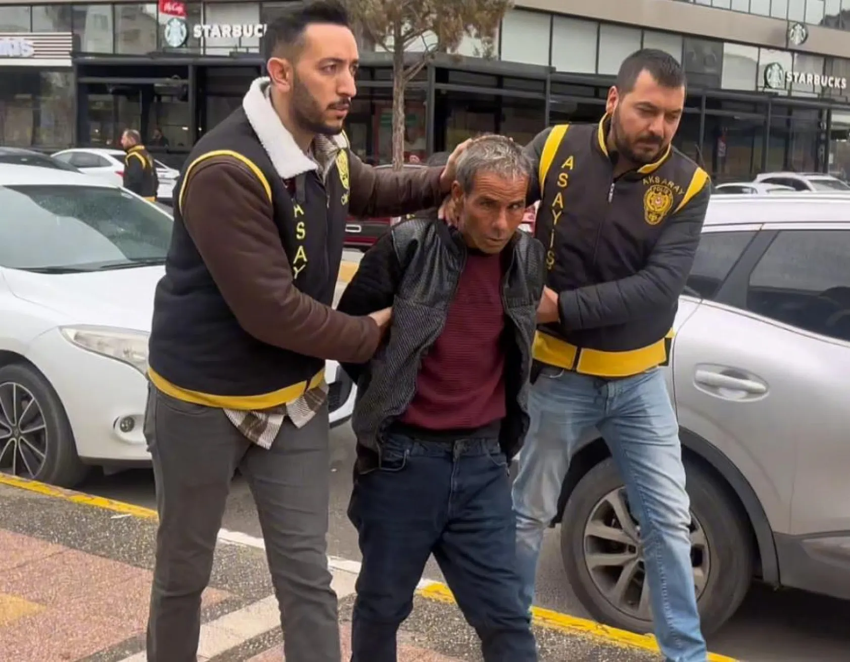 Karısını tabancayla vurup öldürdü, 'Tahrik yaptı' dedi