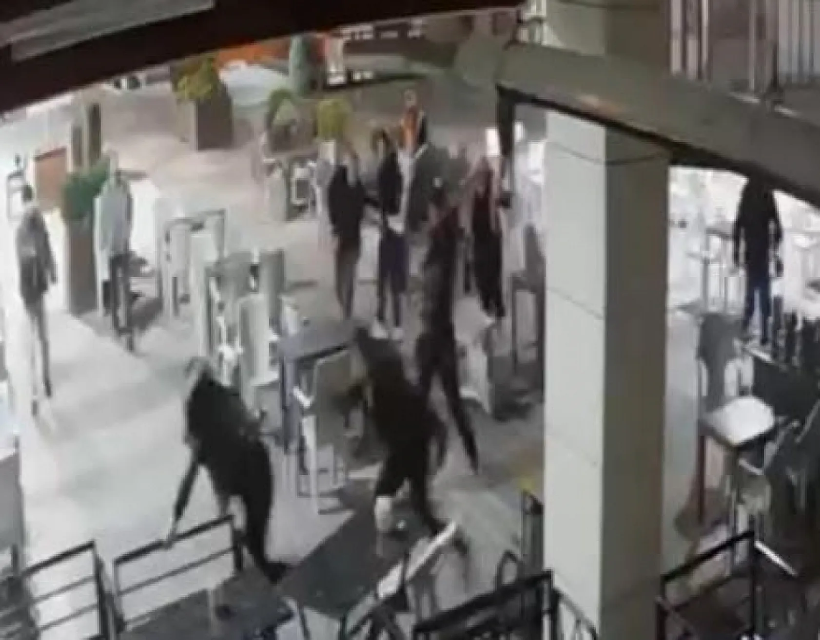 Baba-oğuldan kan donduran saldırı...