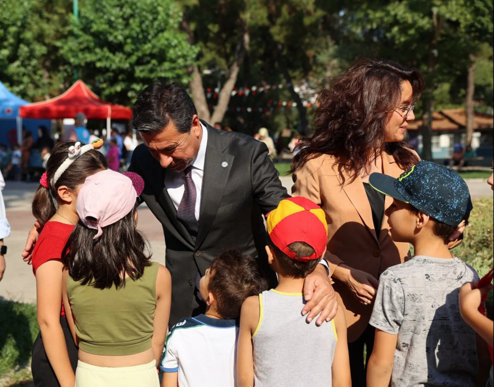 Muğla Büyükşehir eğitim desteklerini sürdürüyor